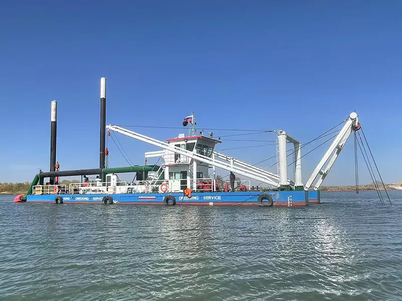 Draga de succión con cortador: una poderosa herramienta para romper rocas y eliminar sedimentos de manera eficiente.