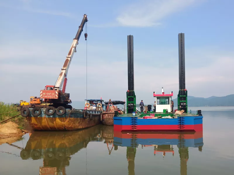 Plataforma de excavadora fluvial